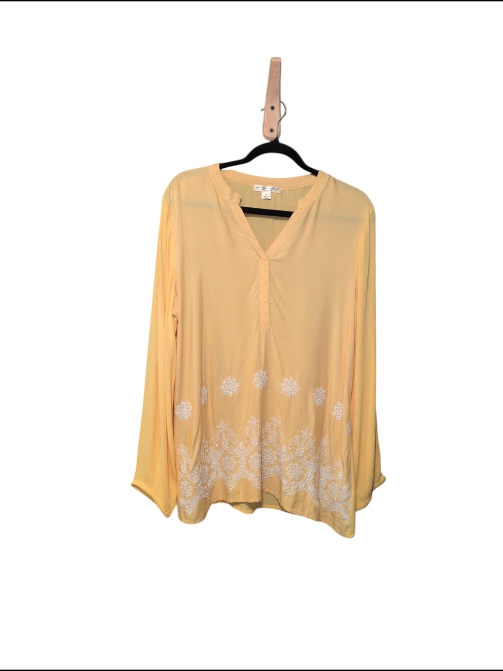 Studio West Pale Yellow V-Neck Tunic with White Embroidery